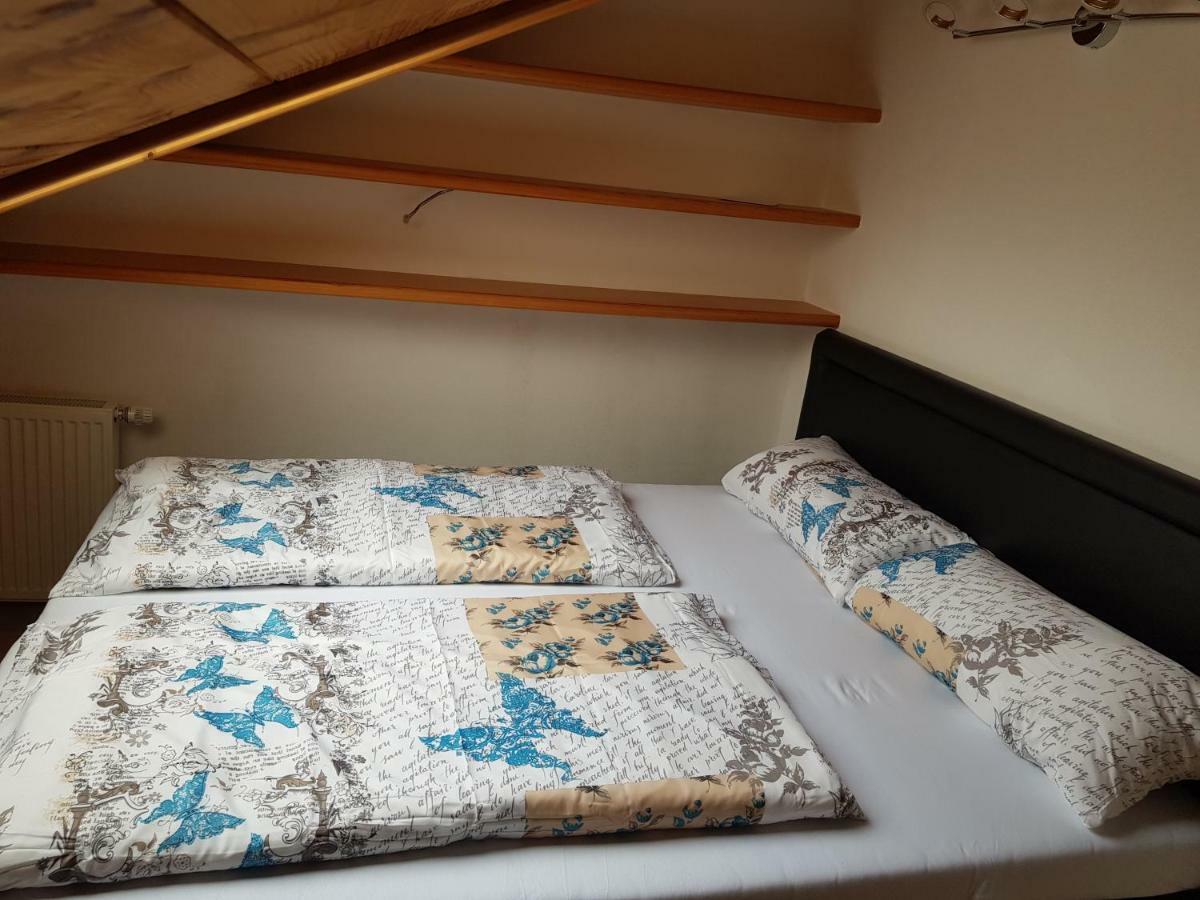 Appartement Debi *